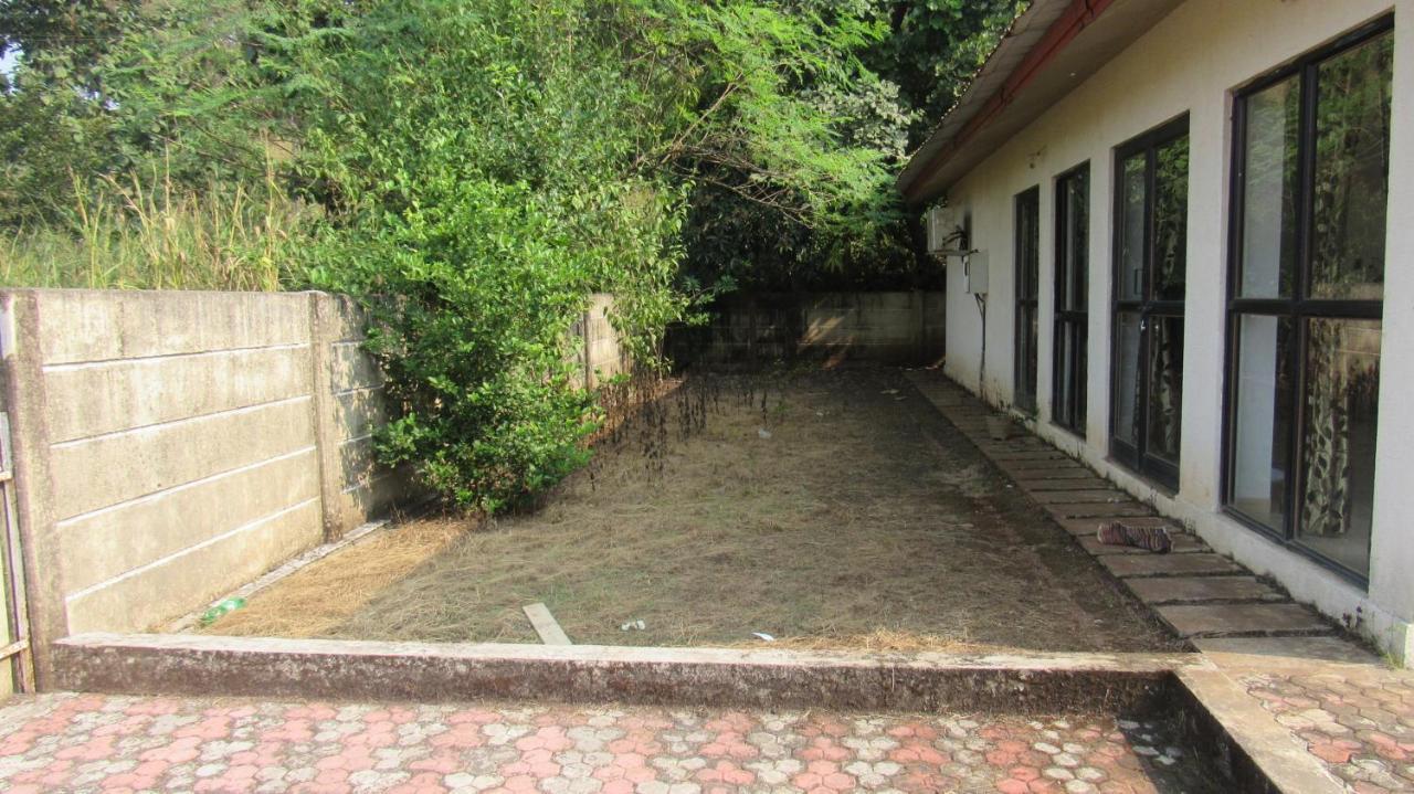 Retreat Chalets, The Nest, At Sparsh Resorts, Karjat Exteriér fotografie