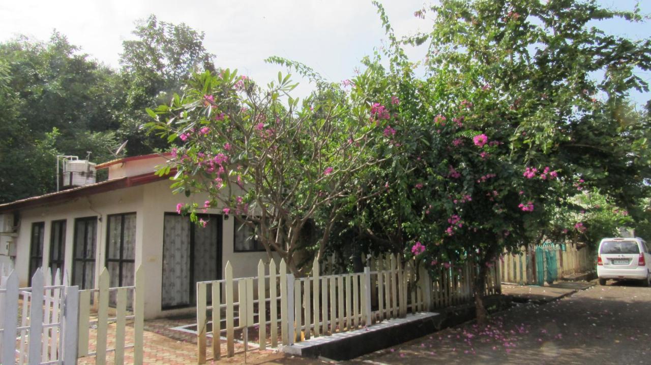 Retreat Chalets, The Nest, At Sparsh Resorts, Karjat Exteriér fotografie