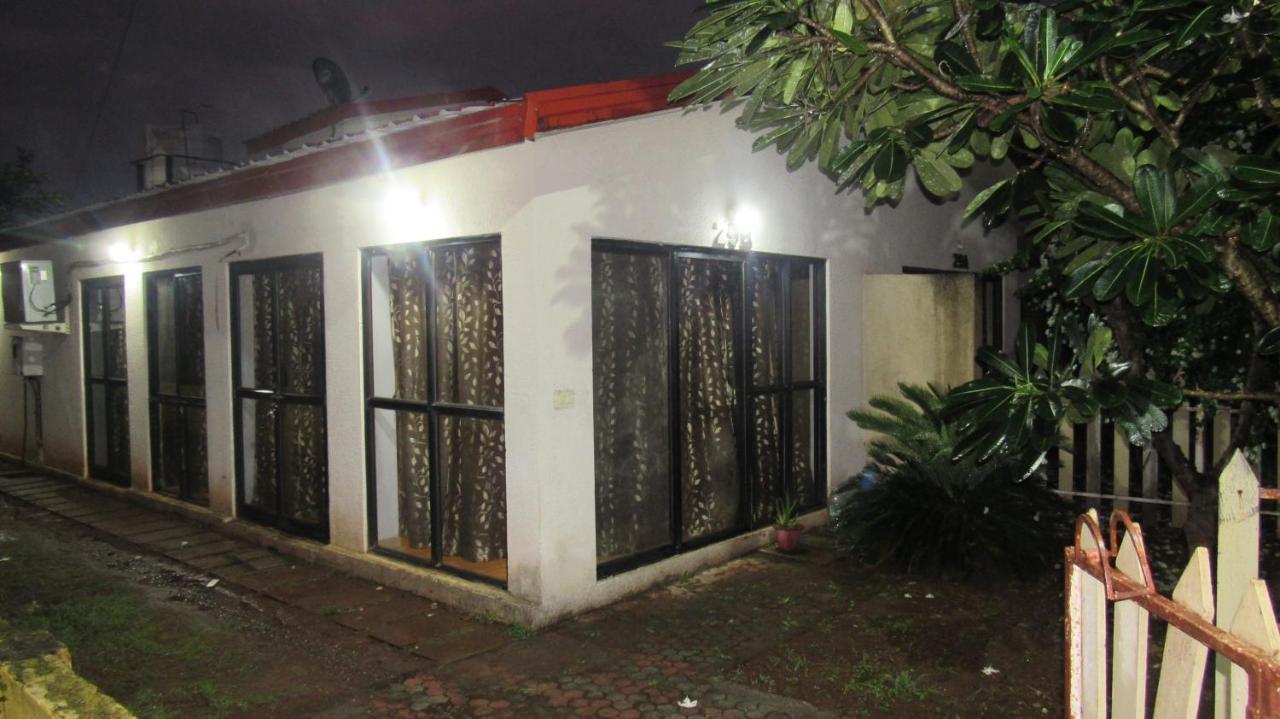 Retreat Chalets, The Nest, At Sparsh Resorts, Karjat Exteriér fotografie